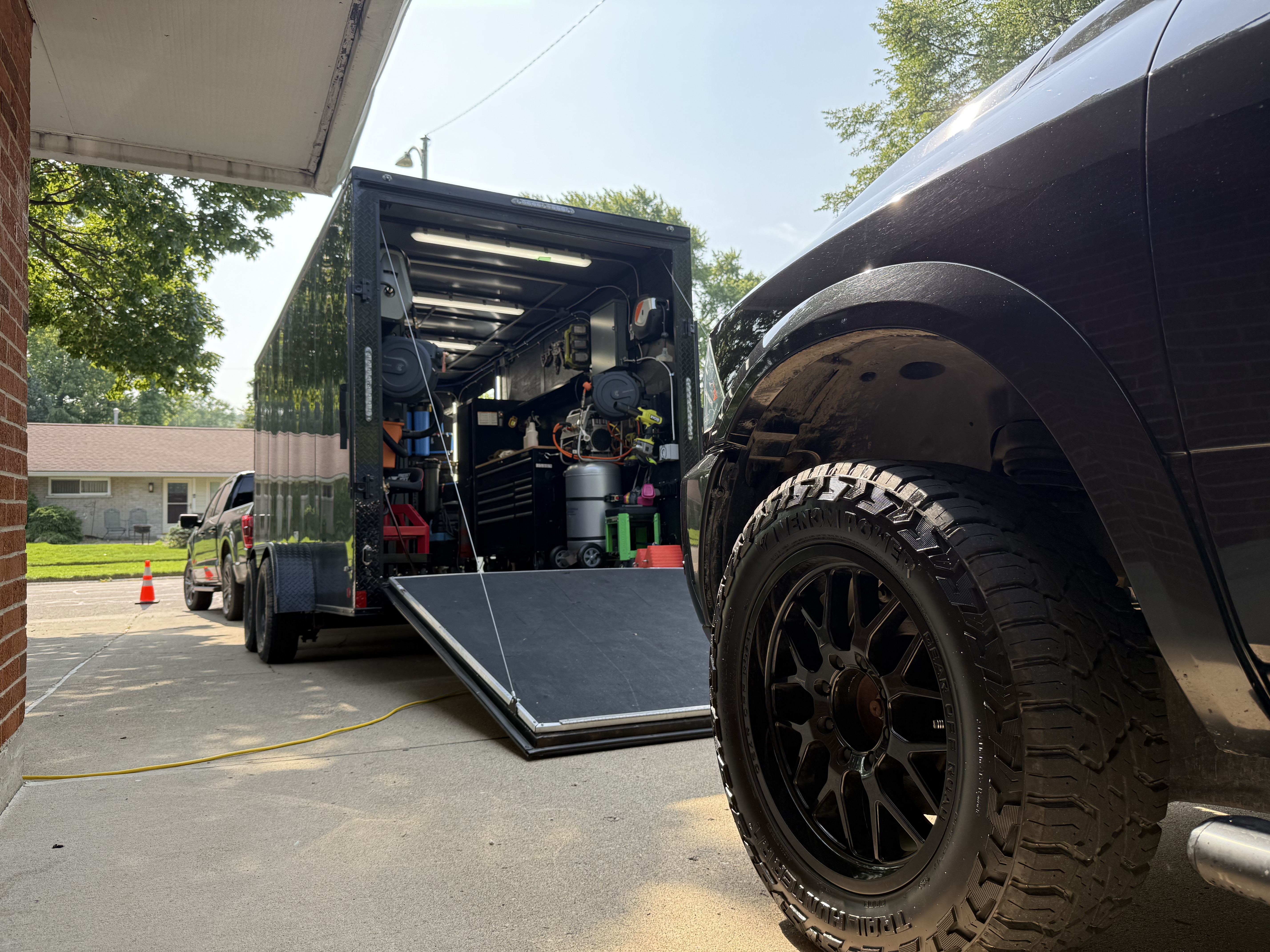 Picture of a mobile detailing rig servicing a truck